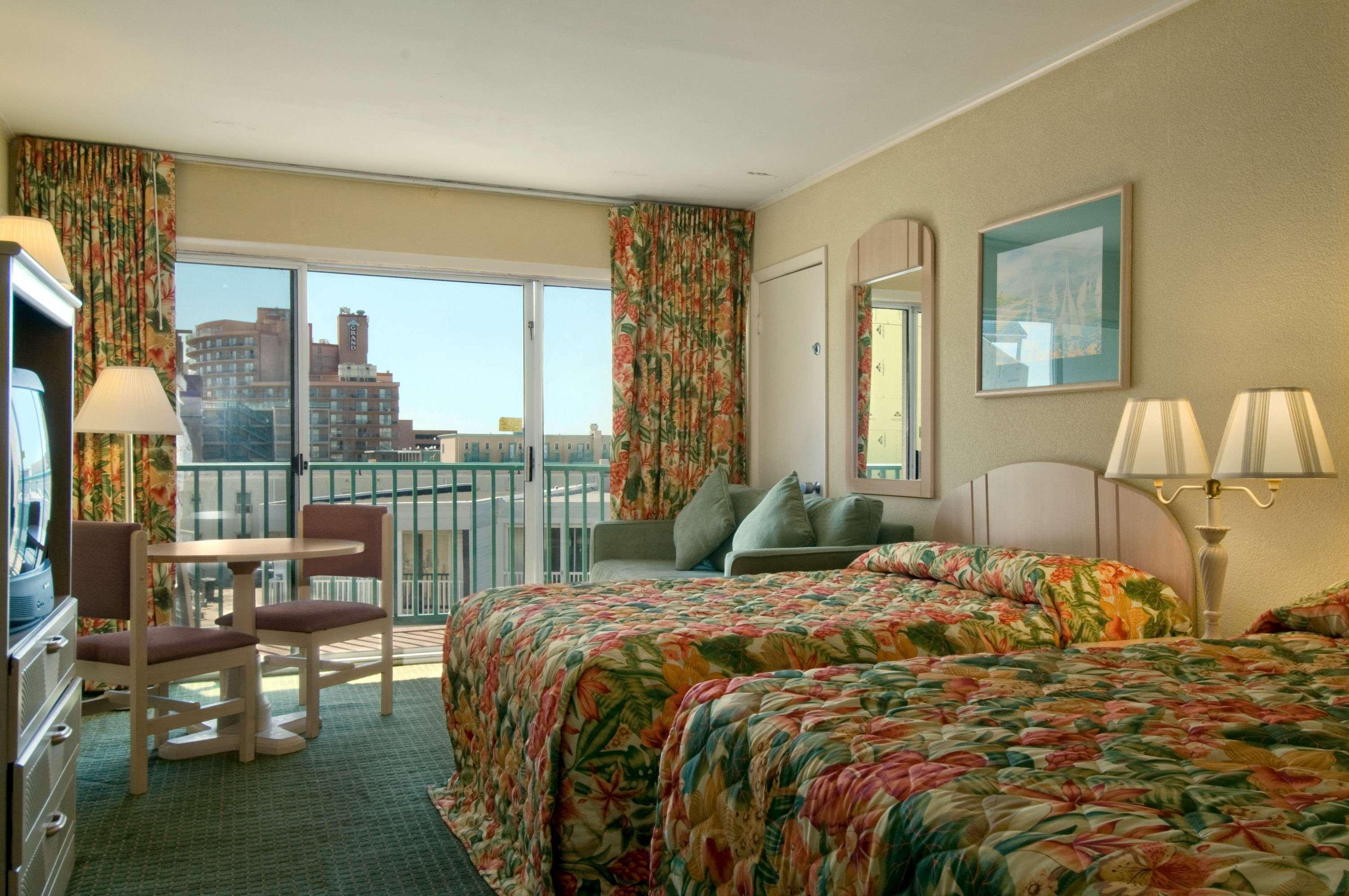 Howard Johnson By Wyndham Ocean City Oceanfront Εξωτερικό φωτογραφία