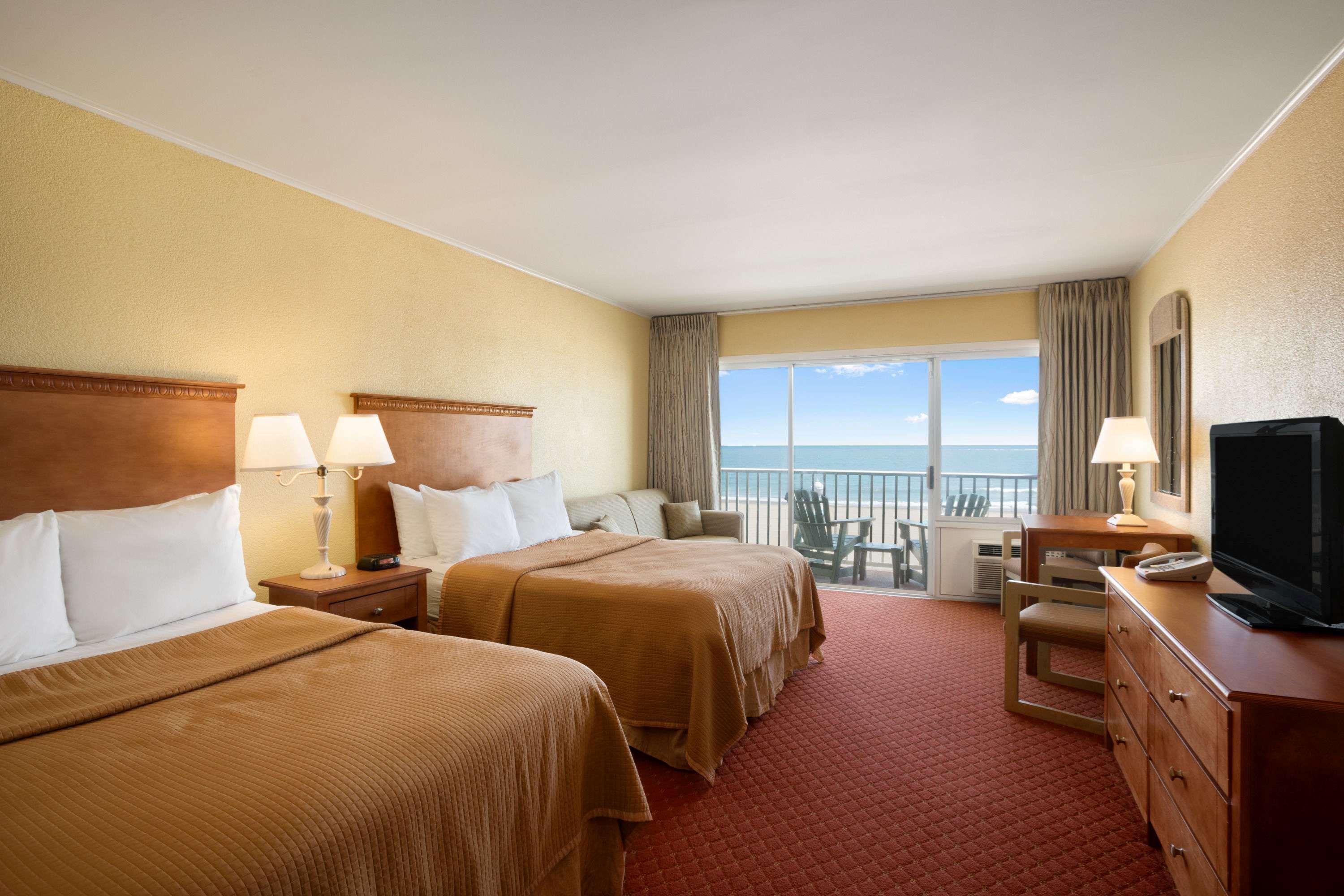 Howard Johnson By Wyndham Ocean City Oceanfront Εξωτερικό φωτογραφία