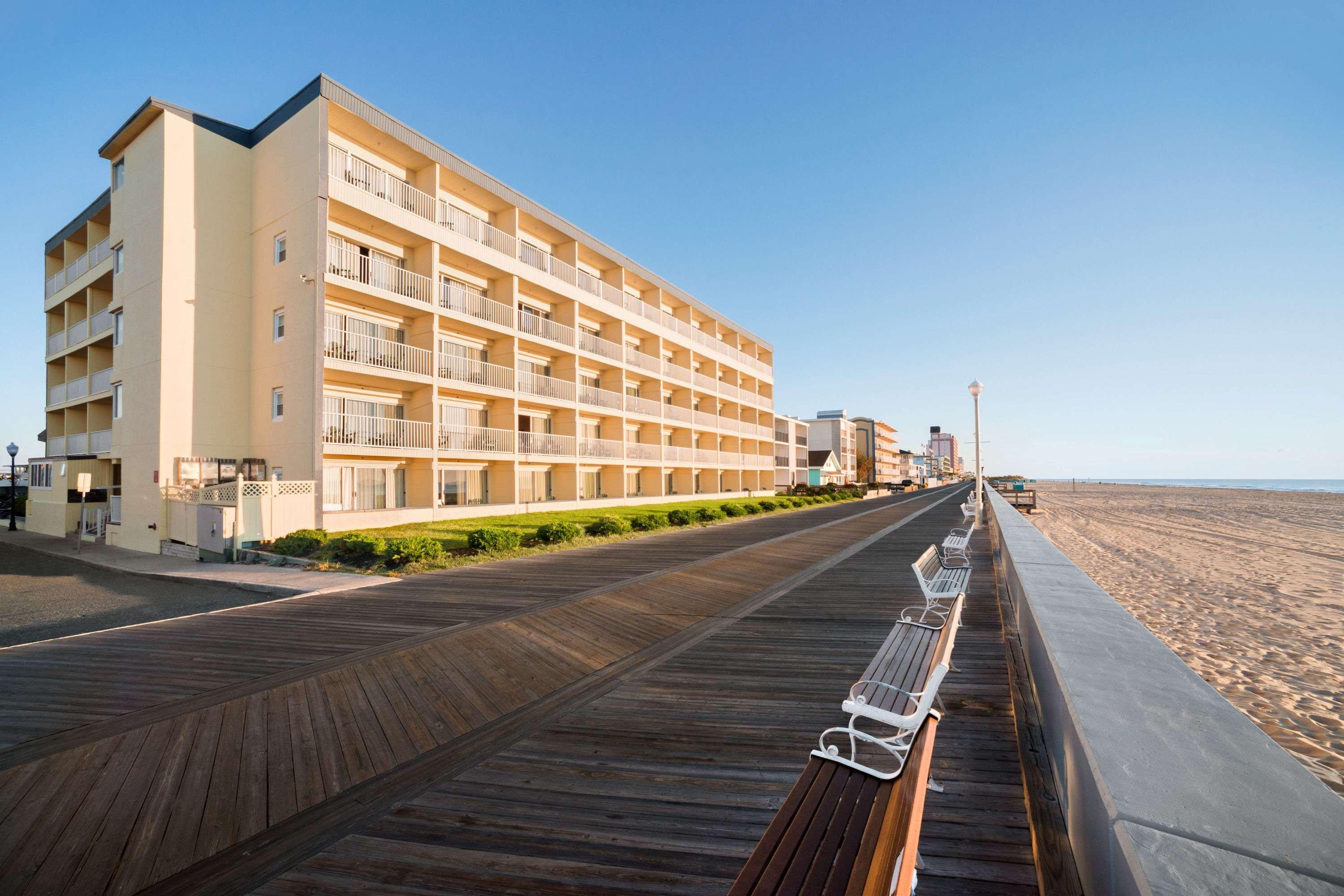Howard Johnson By Wyndham Ocean City Oceanfront Εξωτερικό φωτογραφία